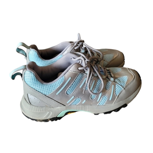 Quest Silver and Blue Women's Sneakers Size 8 Vibram Sole - Picture 3 of 7